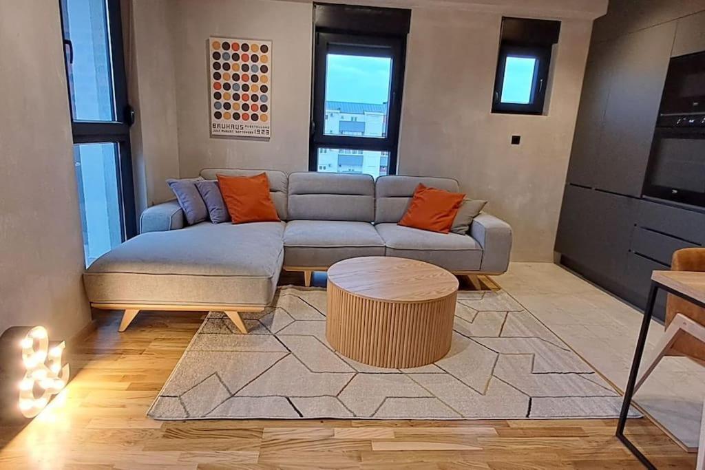 Stylish One Bedroom Apartment Ποντγορίτσα Εξωτερικό φωτογραφία